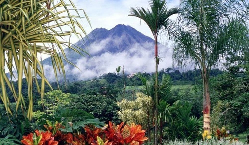arenal-volcano